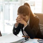 Cómo el estrés compromete tu autoestima